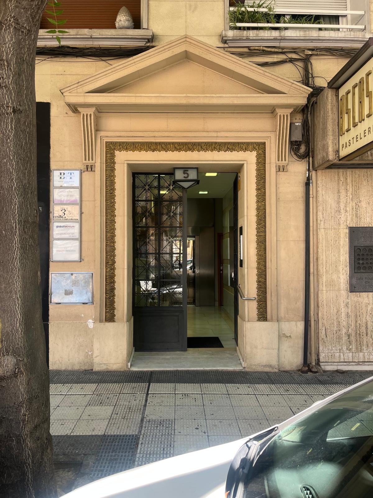 Interior de las oficinas de Gremiser en Zaragoza